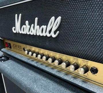 Marshall JCM 900 reissue 