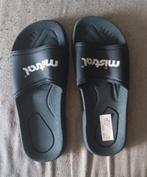 Slash de plage bleu 41 NEUVE, Kleding | Dames, Slippers, Blauw, Nieuw, Ophalen of Verzenden
