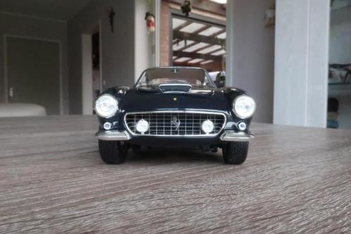 Hotwheels Elite Ferrari 250 swb passo corto 1:18, Hobby & Loisirs créatifs, Voitures miniatures | 1:18, Comme neuf, Voiture, Hot Wheels