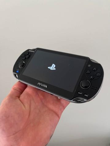 Psvita 128gb (modded) + sd2vita + opbergtas beschikbaar voor biedingen
