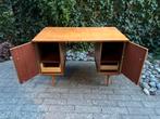 Vintage bureau - te renoveren, Ophalen, Zo goed als nieuw, Bureau