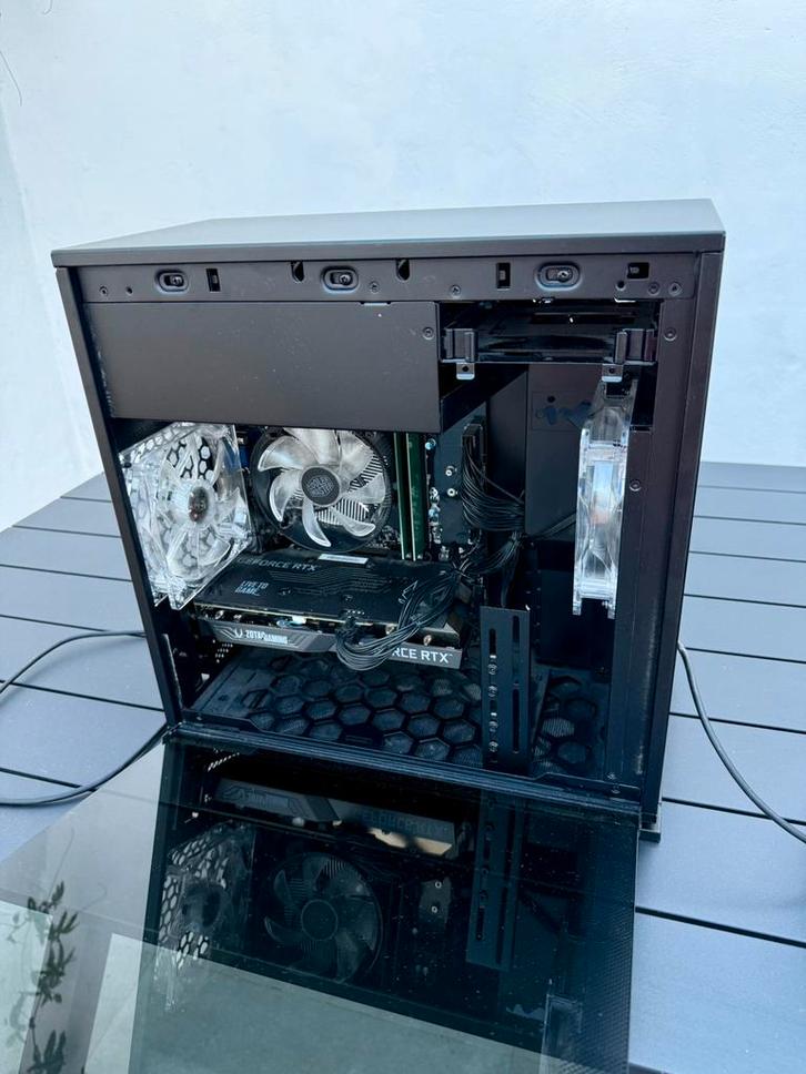 Pc MEDION ERAZER Engineer X10 i5-11400F, Computers en Software, Computerbehuizingen, Zo goed als nieuw, Ophalen