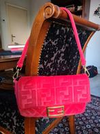 Fendi baguette handtas, Handtassen en Accessoires, Ophalen of Verzenden, Zo goed als nieuw, Rood, Handtas