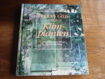 8 boeken over planten, tuinieren, waterpartijen, ... beschikbaar voor biedingen
