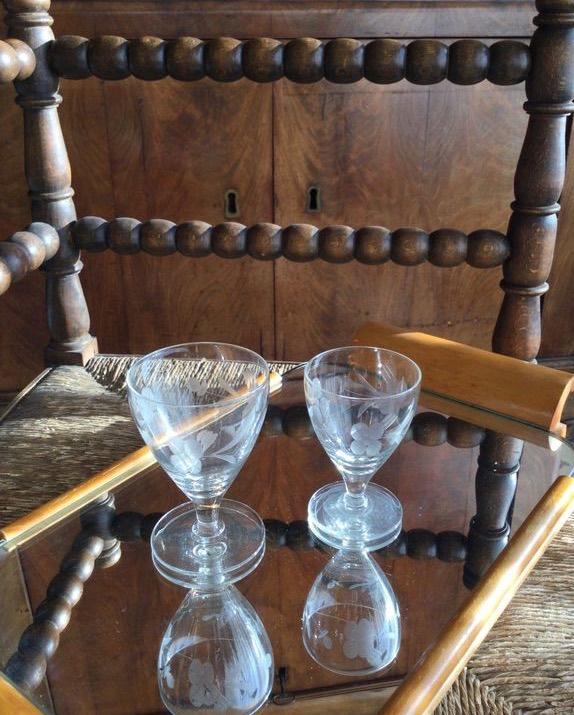 Verres à vin taillés vintage, Verzamelen, Glas en Drinkglazen, Zo goed als nieuw, Overige typen, Ophalen of Verzenden