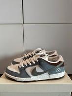 Nike SB x Yuto Horigome Dunk Low 'Grey' (2023) maat 44,5, Nieuw, Sneakers, Ophalen of Verzenden, Nike