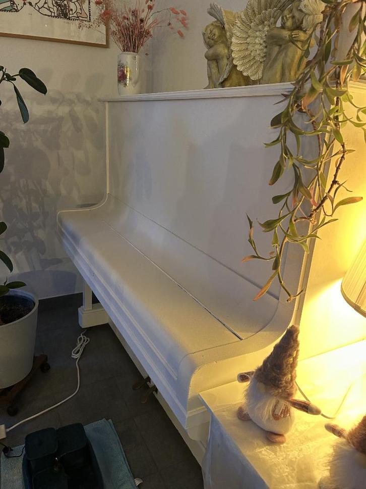 Buffetpiano Van Hyfte Gent, Muziek en Instrumenten, Piano's, Gebruikt, Piano, Wit, Ophalen