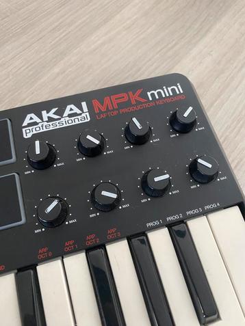 Clavier Akai MPK Mini Pro, Muziek en Instrumenten, Midi-apparatuur, Ophalen of Verzenden, Gebruikt