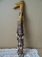 Dayak Mandau keris dolk versierd met tanden 40cm Borneo, Antiek en Kunst, Ophalen of Verzenden