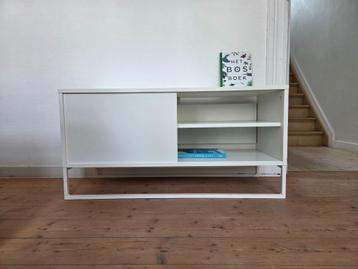 Hagge Ikea tv meubel beschikbaar voor biedingen