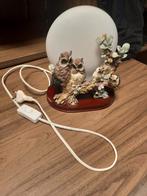 Lamp met uiltjes op houten voetsteun, decoratie, Huis en Inrichting, Ophalen of Verzenden, Zo goed als nieuw, Hout