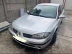 Renault Laguna Benzine 1.6, Auto's, Voorwielaandrijving, Laguna, Stof, Zwart