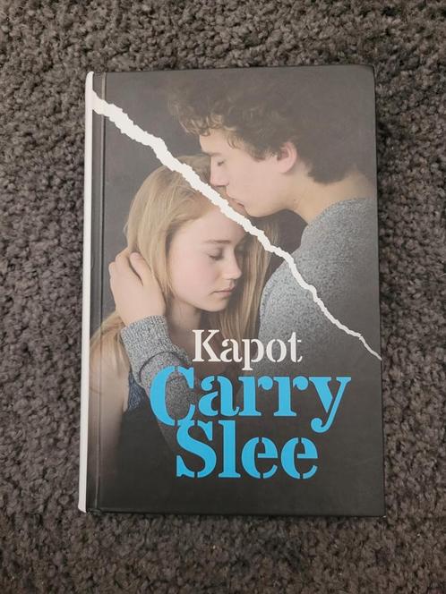 Carry Slee - Kapot, Boeken, Kinderboeken | Jeugd | 13 jaar en ouder, Zo goed als nieuw, Ophalen of Verzenden