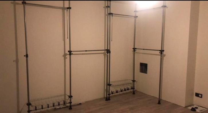 Verstelbare kapstok (+/- 4/5m), Huis en Inrichting, Woonaccessoires | Kapstokken, Zo goed als nieuw, Overige typen, 200 cm of meer