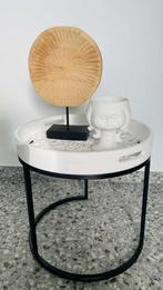 Bijzettafel salontafel metalen onderstel houten blad, Ophalen of Verzenden, Zo goed als nieuw