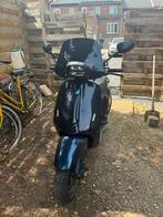 Vespa sprint 50 CC A klasse( met begrenzer), Ophalen, Zo goed als nieuw, Benzine, 50 cc