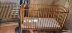 lit bébé à barreaux avec matelas et draps, Ophalen, Gebruikt, Ledikant