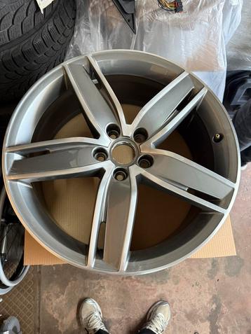 Audi S3 Velgen 19 Inch beschikbaar voor biedingen