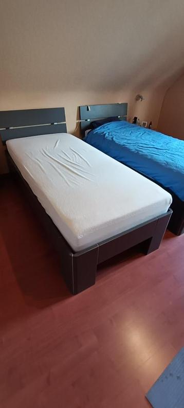 1 persoonsbed beschikbaar voor biedingen