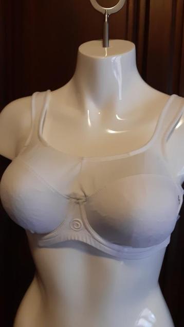 Sportbh glad wit Marie Jo Eur 65D Fr 80D nieuw beschikbaar voor biedingen