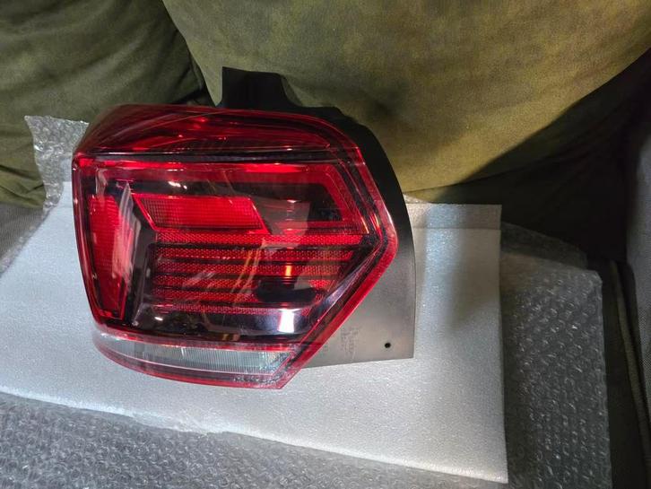 VW Polo 2G 2017+ LED Achterlicht Links Origineel! 2G0945207C, Auto-onderdelen, Verlichting, Volkswagen, Gebruikt