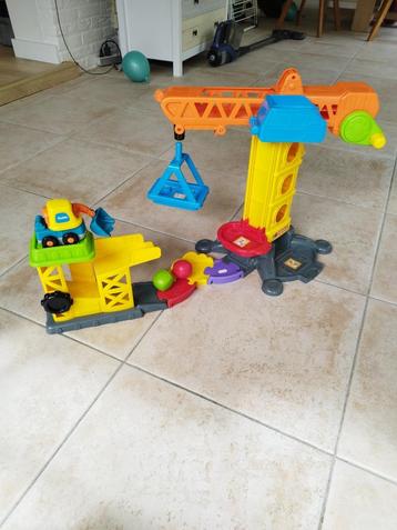 Auto toet toet bouwplaats beschikbaar voor biedingen