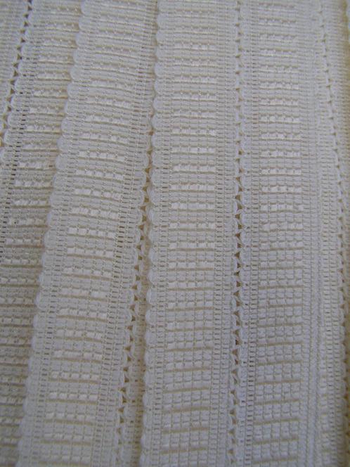 Ruban monophasé Zweigart beige 30 mm : lot de 25 mètres, Hobby & Loisirs créatifs, Couture & Fournitures, Neuf, Ruban, Bande ou Élastique