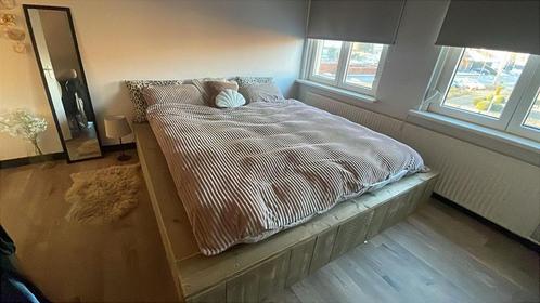Kingsize steigerhouten bed inclusief technoflex 3000, Huis en Inrichting, Slaapkamer | Bedden, Zo goed als nieuw, Tweepersoons
