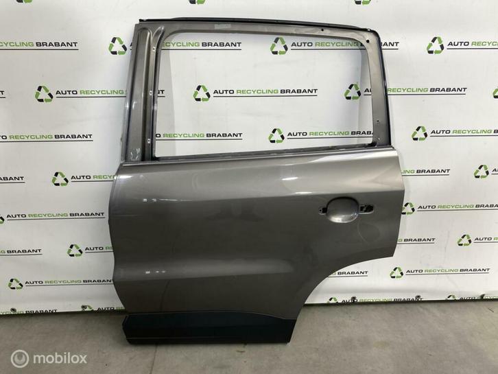 Portier Deur Links Achter Volkswagen Tiguan 5N0833055A, Auto-onderdelen, Carrosserie, Deur, Volkswagen, Achter, Links, Gebruikt
