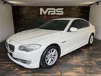 BMW 5 Serie 520 520d *AUTO *XENON *ATT REM *GPS *BI-ZONE *CR, Automaat, Achterwielaandrijving, 4 cilinders, Wit
