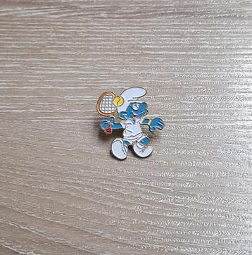 PIN - SMURF - DE SMURFEN - SCHTROUMPF - TENNIS beschikbaar voor biedingen