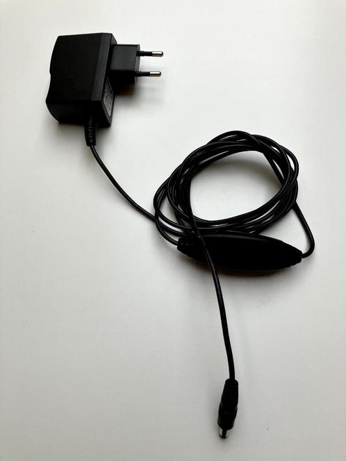 BOSS - PSA 230S POWER SUPPLY, Muziek en Instrumenten, Kabels en Stekkers, Zo goed als nieuw, Apparatuur, Ophalen of Verzenden