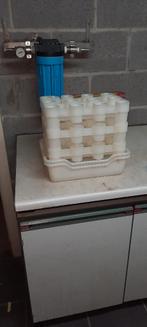 druiprekjes voor wijnflessen wegens einde hobby, Ophalen, Zo goed als nieuw