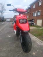 Vend ou echange Yamaha booster phase 1 classe A de 2003, Fietsen en Brommers, Scooters | Yamaha, Ophalen, Zo goed als nieuw