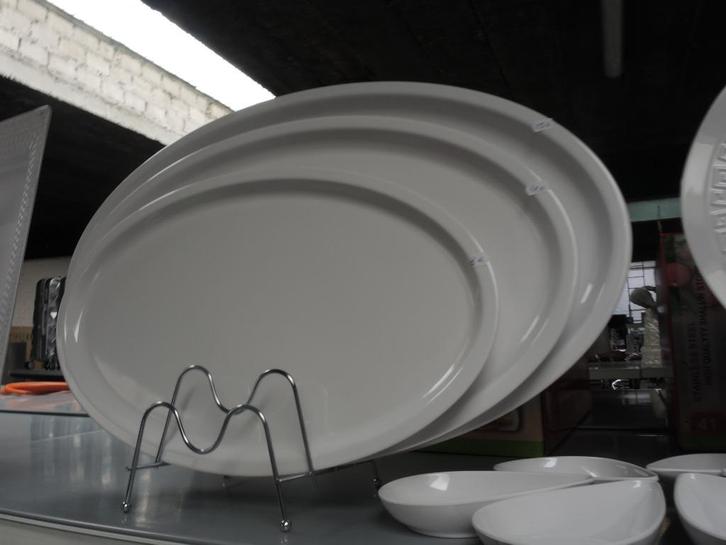 Bord melamine ovaal 70/60/50 cm, Huis en Inrichting, Keuken | Servies, Nieuw, Bord(en), Overige stijlen, Overige materialen, Ophalen of Verzenden