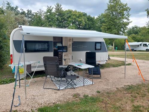 Hobby caravan 2014 met cassette luifel, Caravans en Kamperen, Caravans, Particulier, Rondzit, Hobby, Frans bed, Airco, Kachel