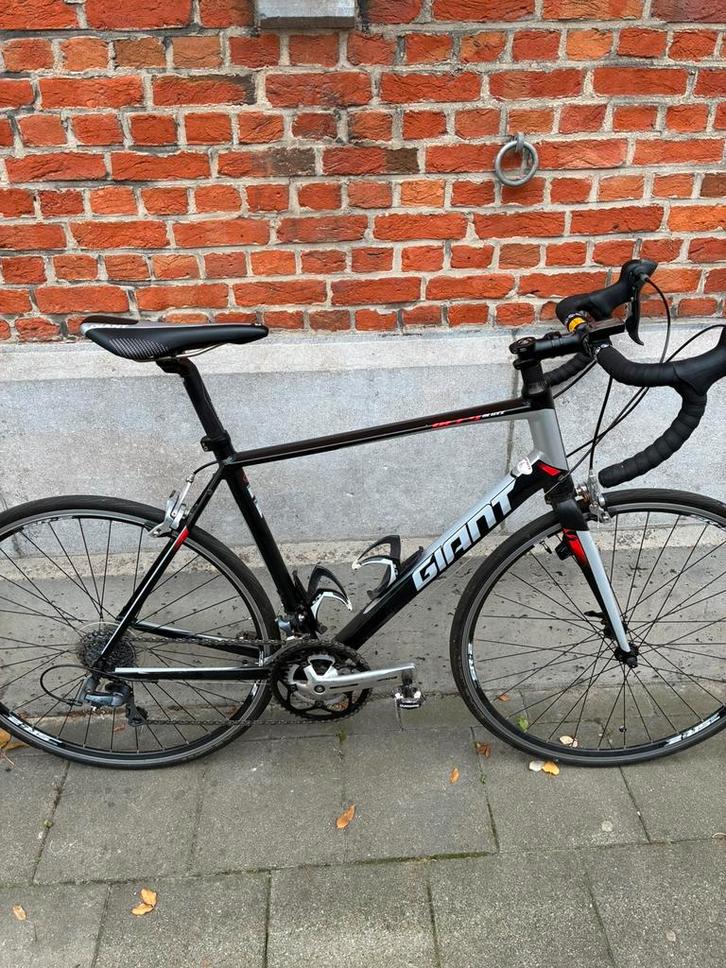 Nieuwe Giant racefiets, Fietsen en Brommers, Fietsen | Racefietsen, Zo goed als nieuw, Giant, 28 inch, Aluminium, 53 tot 57 cm
