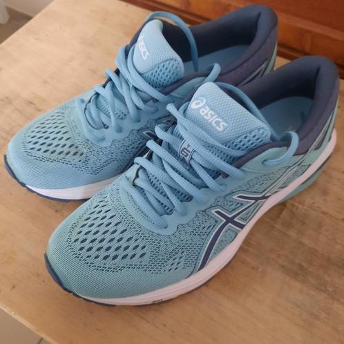 Asics loopschoenen, Sport en Fitness, Loopsport en Atletiek, Gebruikt, Hardloopschoenen, Hardlopen, Asics, Ophalen