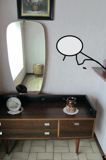 vintage commode en kleerkast en 1- persoonsbed  beschikbaar voor biedingen