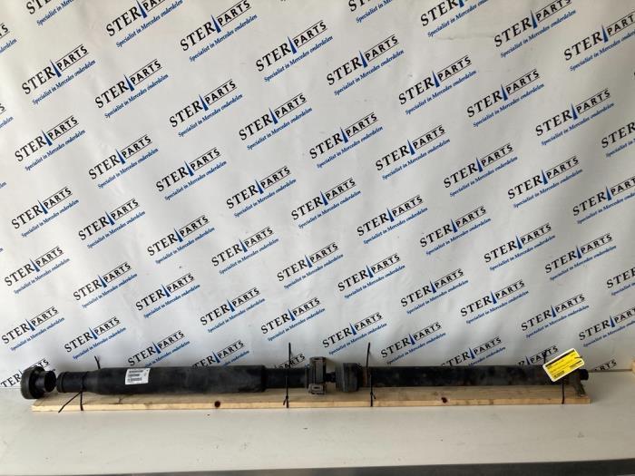 Tussenas van een Mercedes R-Klasse, Auto-onderdelen, Remmen en Aandrijving, Mercedes-Benz, Gebruikt, 3 maanden garantie, Ophalen of Verzenden