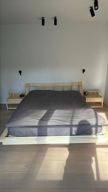 Lit & Matelas à venir chercher Max LUNDI !, Beige, Comme neuf, Enlèvement, 200 cm
