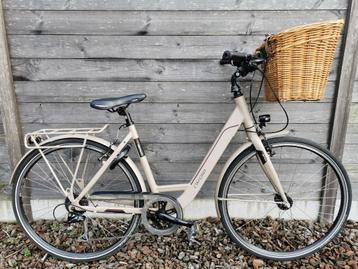 Des vélos pour femmes de toutes tailles ! disponible aux enchères