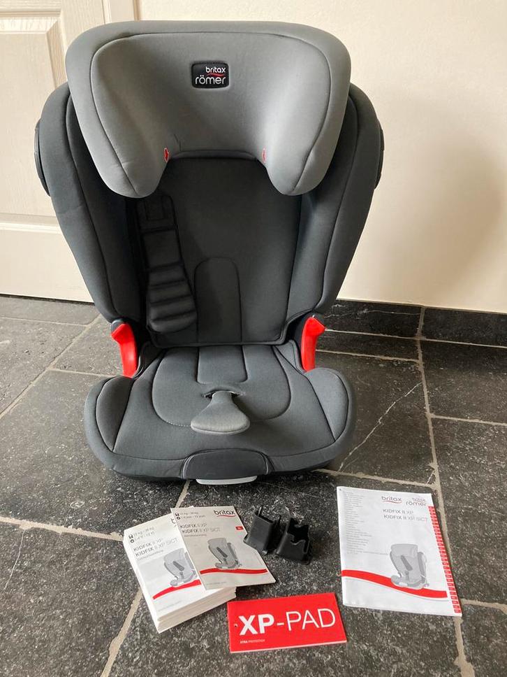 Autostoel Britax Römer KIDFIX II XP SICT. 15 kg - 36 kg, Kinderen en Baby's, Autostoeltjes, Gebruikt, Romer, 15 t/m 36 kg, Autogordel of Isofix