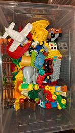 Grote bak met Duplo, Kinderen en Baby's, Ophalen, Zo goed als nieuw