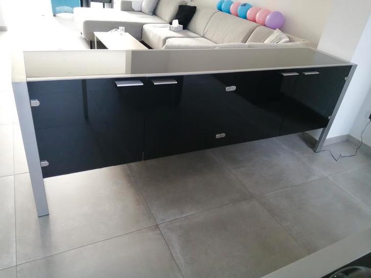 Buffet et table, Maison & Meubles, Armoires | Buffets, Utilisé, Verre, Métal, Enlèvement