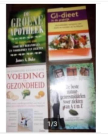 4 BOEKEN OVER GEZONDHEID & VOEDING V 7 €  beschikbaar voor biedingen