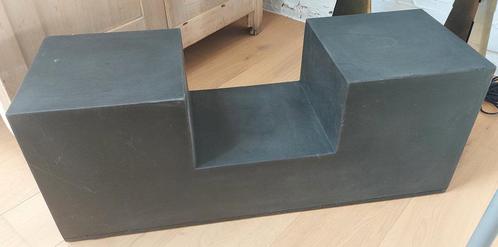 Bijzettafel 1975, Huis en Inrichting, Tafels | Bijzettafels, Gebruikt, Rechthoekig, Minder dan 45 cm, 75 cm of meer, Kunststof