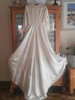 robe de mariée vintage, Gedragen, Wit, Ophalen, Trouwjurk