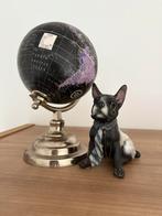 Woondecoratie wereldbol/franse buldog, Huis en Inrichting, Woonaccessoires | Wanddecoraties, Ophalen of Verzenden, Zo goed als nieuw