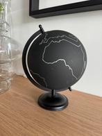 Zwarte matte wereldbol, Huis en Inrichting, Woonaccessoires | Wereldbollen, Ophalen of Verzenden, Zo goed als nieuw